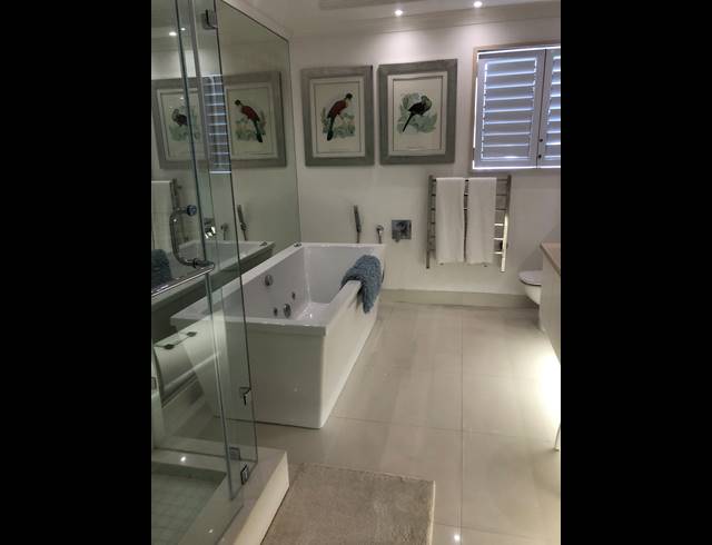 3 BEDROOM APARTMENT FOR SALE IN UMHLANGA CENTRAL